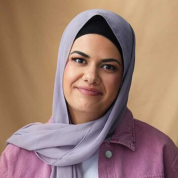 Nora Khalil - författare och lärare | © Nora Khalil / Elinor Wermeling