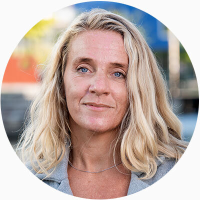 Emma Leifler - författare och föreläsare på Gothia Kompetens | © Jens C Hilner / Emma Leifler