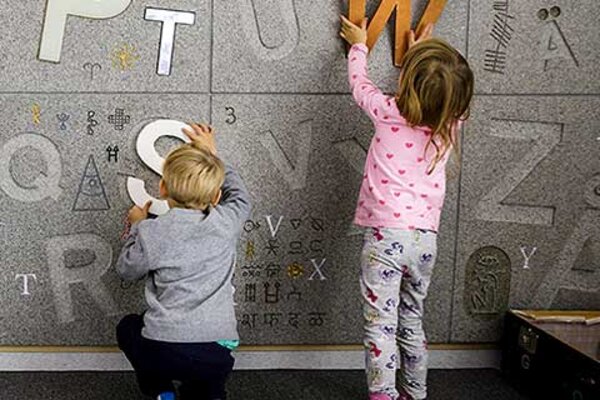 Språkutvecklande arbetssätt i förskolan | © Gothia Kompetens